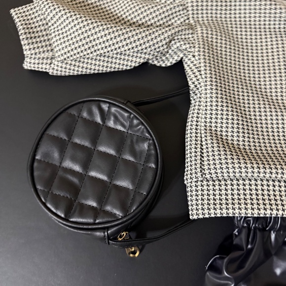 Rachel Zoe Girls 4pc Outfit - Picture 4 of 8